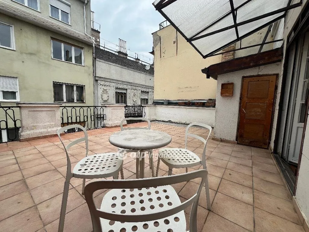 elado-teglalakas-budapest-v-kerulet-belvaros-126686961-t6.webp