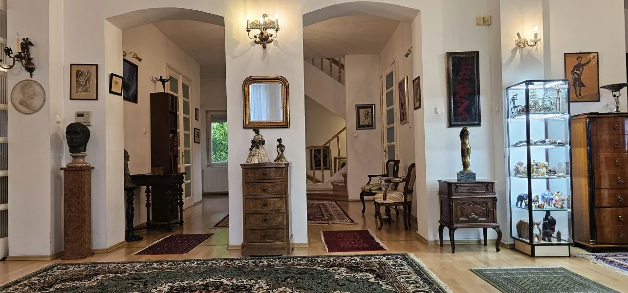 elado-csaladi-haz-budapest-ii-kerulet-123917816-t6.webp