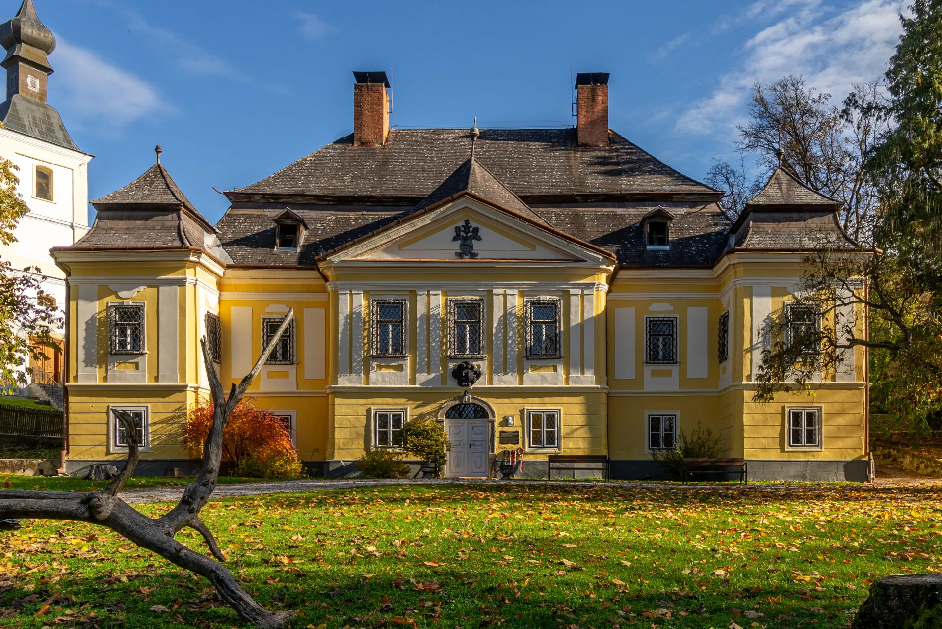 elado-villa-kastely-banhorvati-123736460-t6.webp