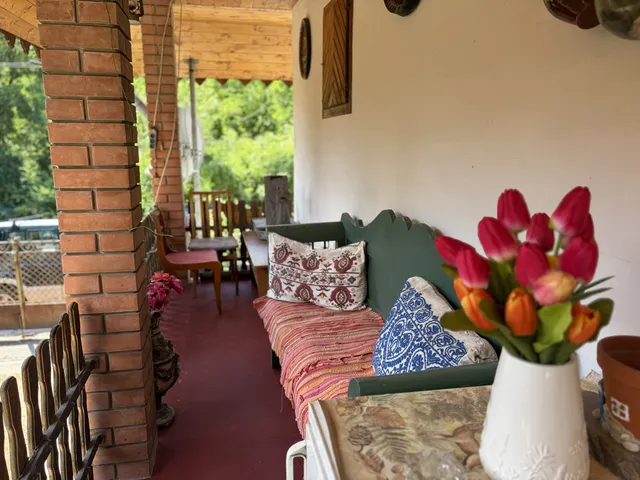 elado-csaladi-haz-domoszlo-129296128-t1.webp