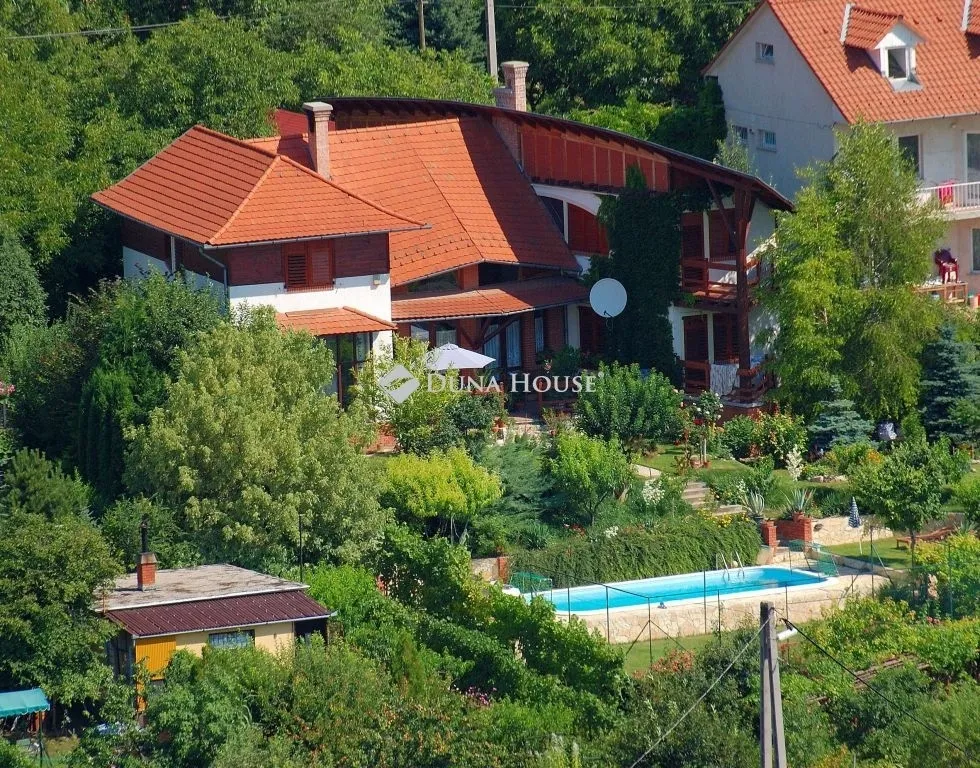 elado-csaladi-haz-budaors-128620552-t6.webp