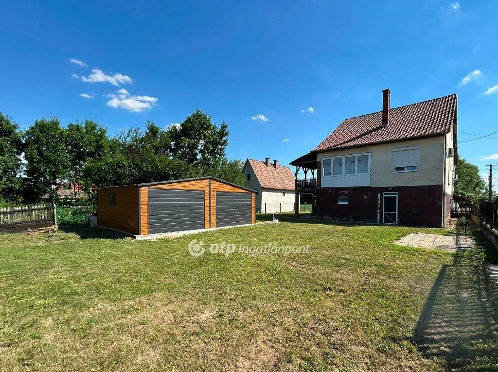 2elado-csaladi-haz-tiszacsege-129894128-t6.webp
