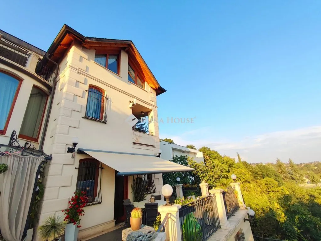 elado-villa-kastely-budapest-ii-kerulet-115159827-t6.webp