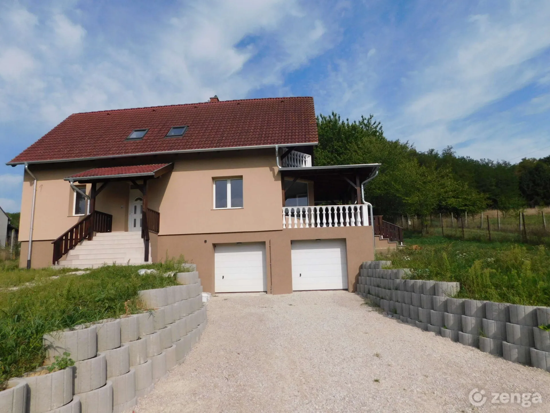 2elado-csaladi-haz-kehidakustany-125639315-k6.webp