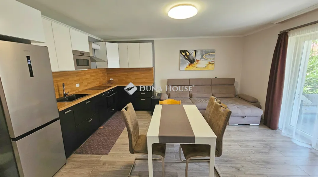 2elado-ikerhaz-vecses-andrassytelep-129496792-t6.webp