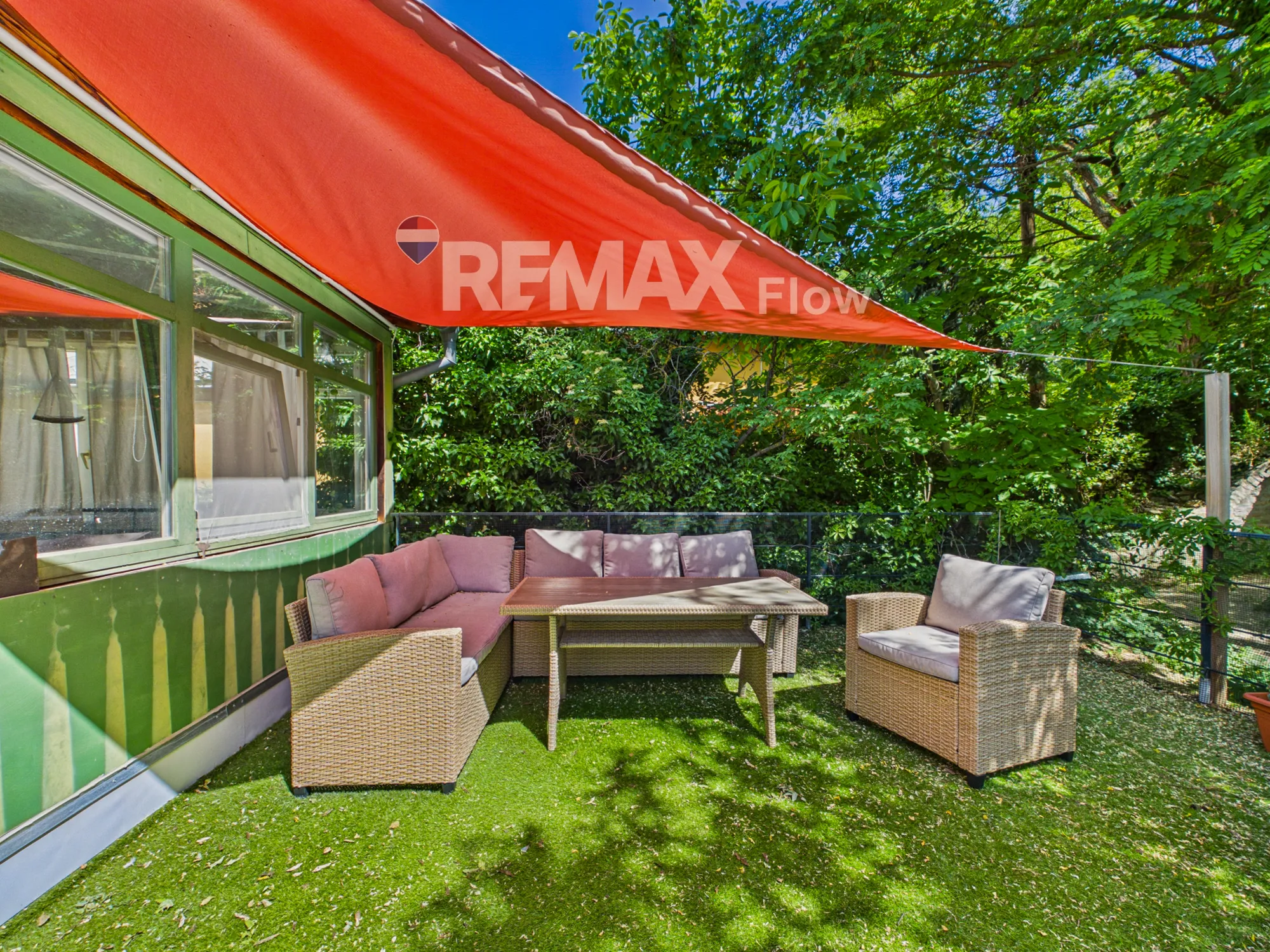 elado-villa-kastely-pecs-mecsekoldal-makar-130003993-t6.webp