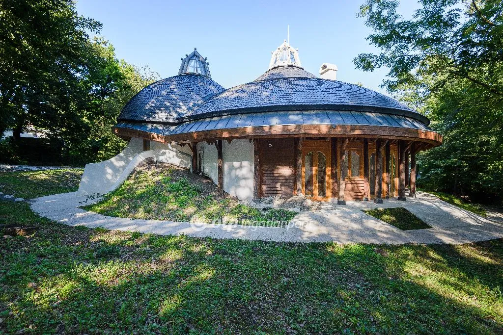 elado-villa-kastely-pilisszentkereszt-132581374-t6.webp