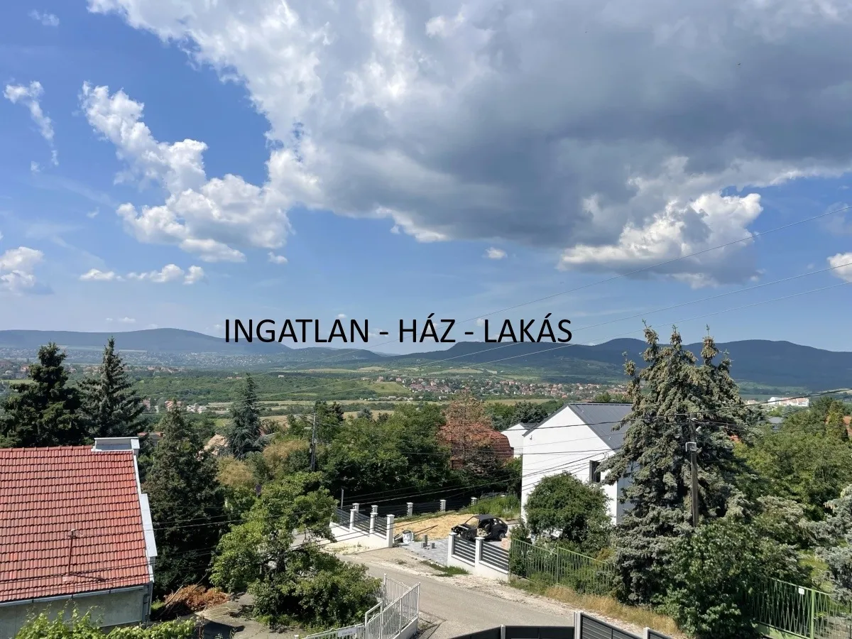 elado-csaladi-haz-szentendre-93829474-t6.webp