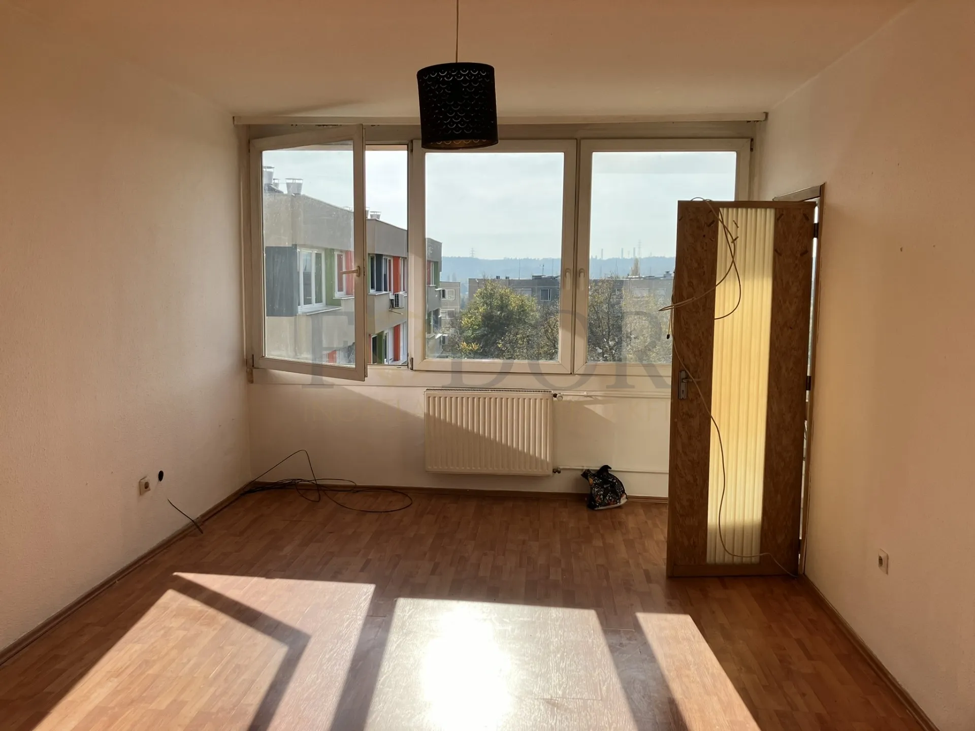 3_elado-panellakas-erd-107865388-t6.webp