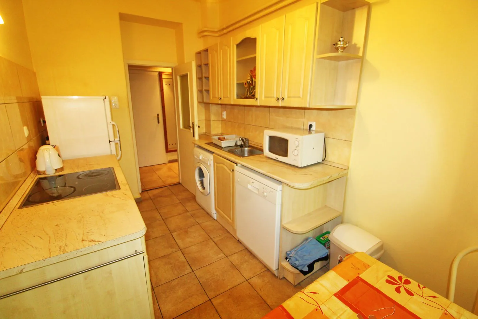 kiado-teglalakas-debrecen-sestakert-95394806-t6.webp