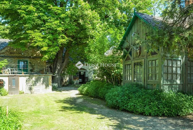 Saját sziget a Balaton közelében, a Bakony lábánál, az elvarázsolt malombirtokon