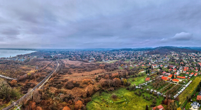 Ritka balatoni fogás: komplett üdülőközpont keresi új gazdáját