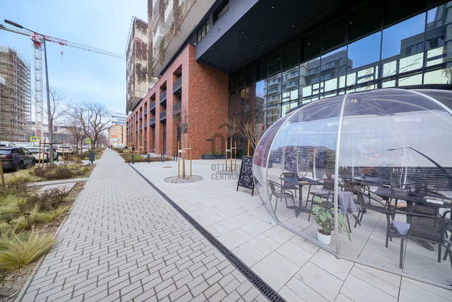 A város legbájosabb erkélyein is végre jöhet a D-vitamin-szezon