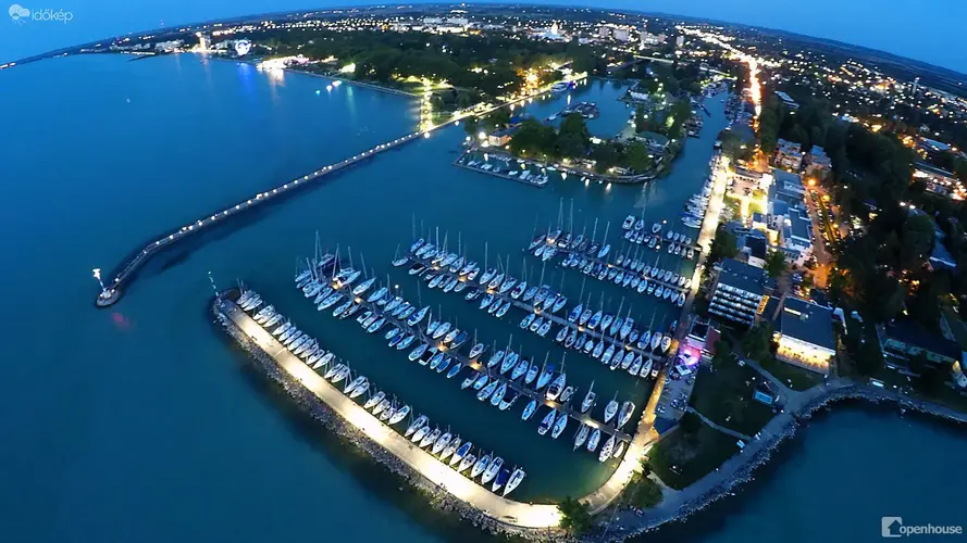 Beruházási láz a Balatonnál: kik és mit vásárolnak most Siófokon?