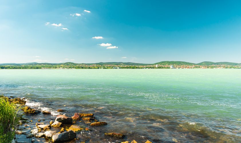 Vége a szezonnak: lehet-e olcsóbban balatoni üdülőt venni most?