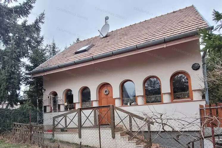 Természetközeli és meghitt családi kuckó Fóton