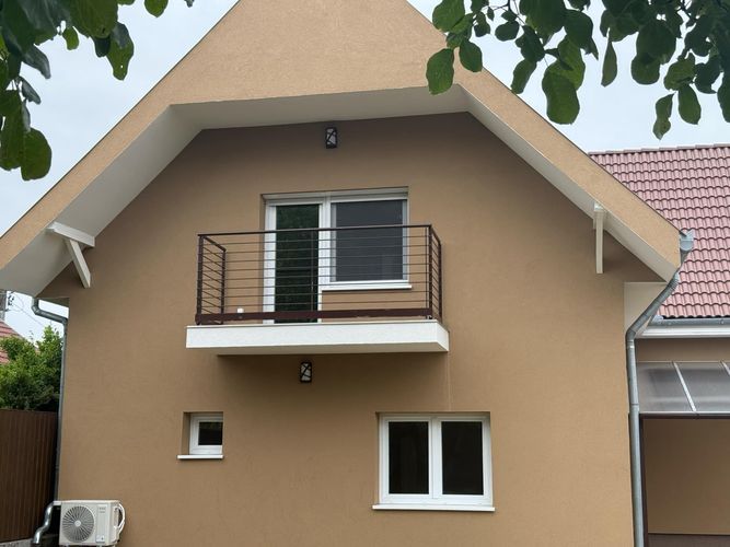 Csend, tér, minőség: ez a soroksári álomház felújítva, fedett terasszal, beköltözésre készen vár