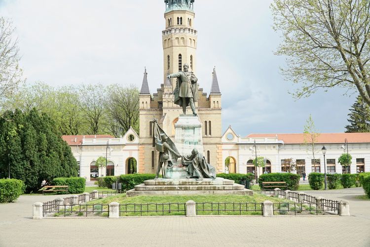 Újépítésű lakás 13 millióért Pest vármegyében? Itt találhatsz 390 ezer forintos telket is