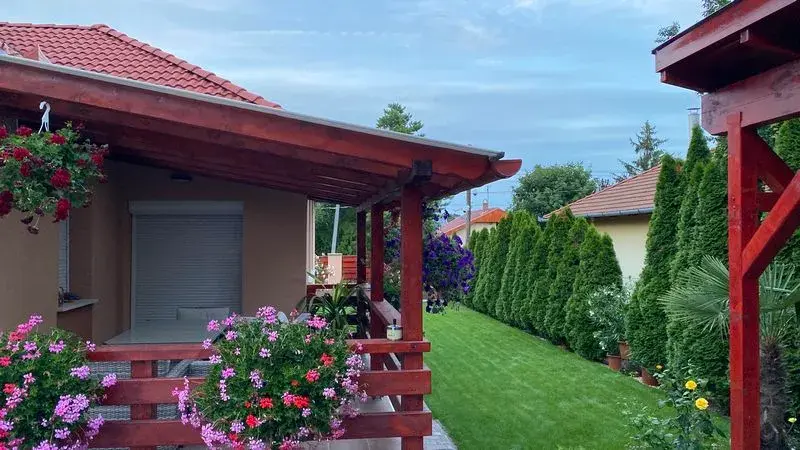 Ezt a 3 dolgot kell tenned a kertben ősszel, hogy a kártevők ne költözzenek be