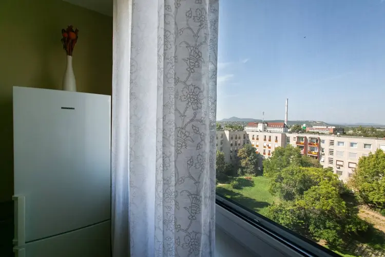 A Duna-parttól a belvárosig: ismét reflektorfénybe került ez az ősi városrész