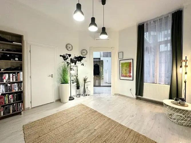 Kis lakás nagy trükkje, amivel több funkciót rendezhetsz be egyetlen helyiségben