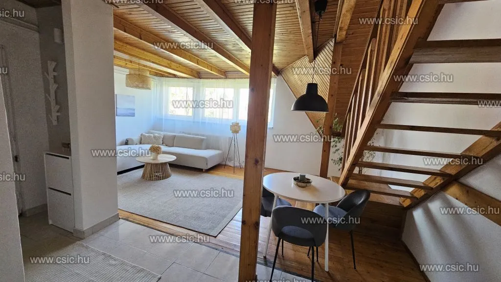 elado-teglalakas-pomaz-92939068-t6.webp
