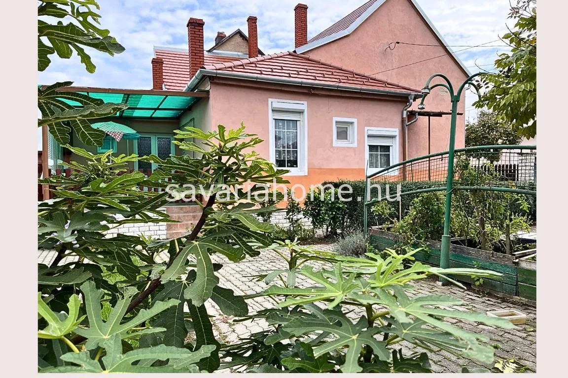 1_elado-csaladi-haz-szombathely-belvaros-107327897-t6.webp