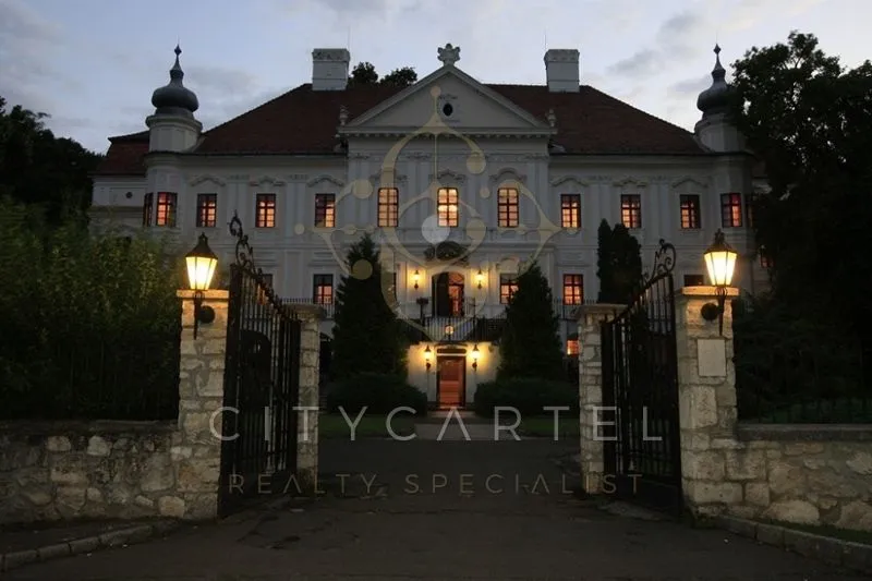 elado-villa-kastely-szirak-98199097-t6.webp