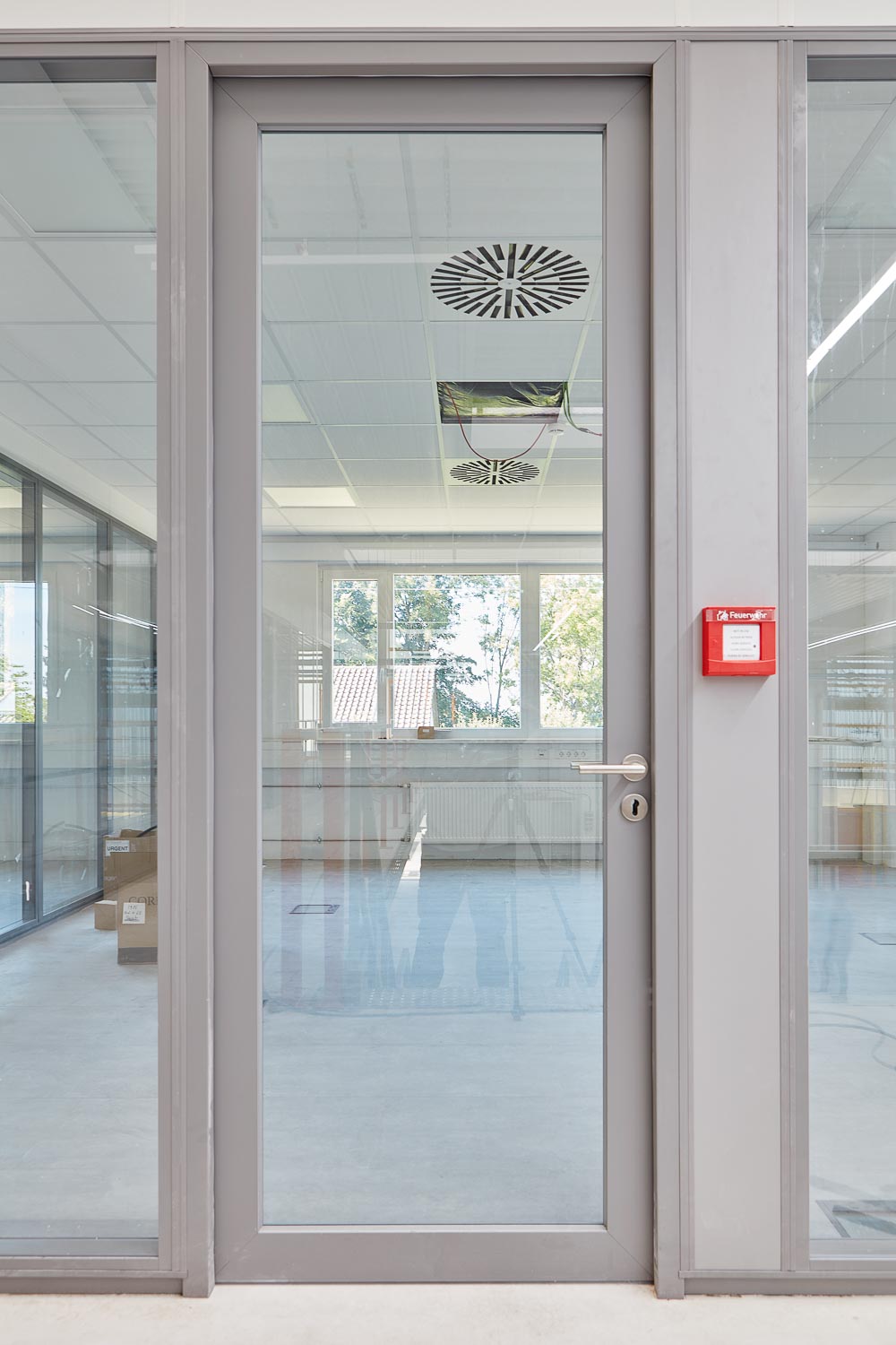 Hallenbüro