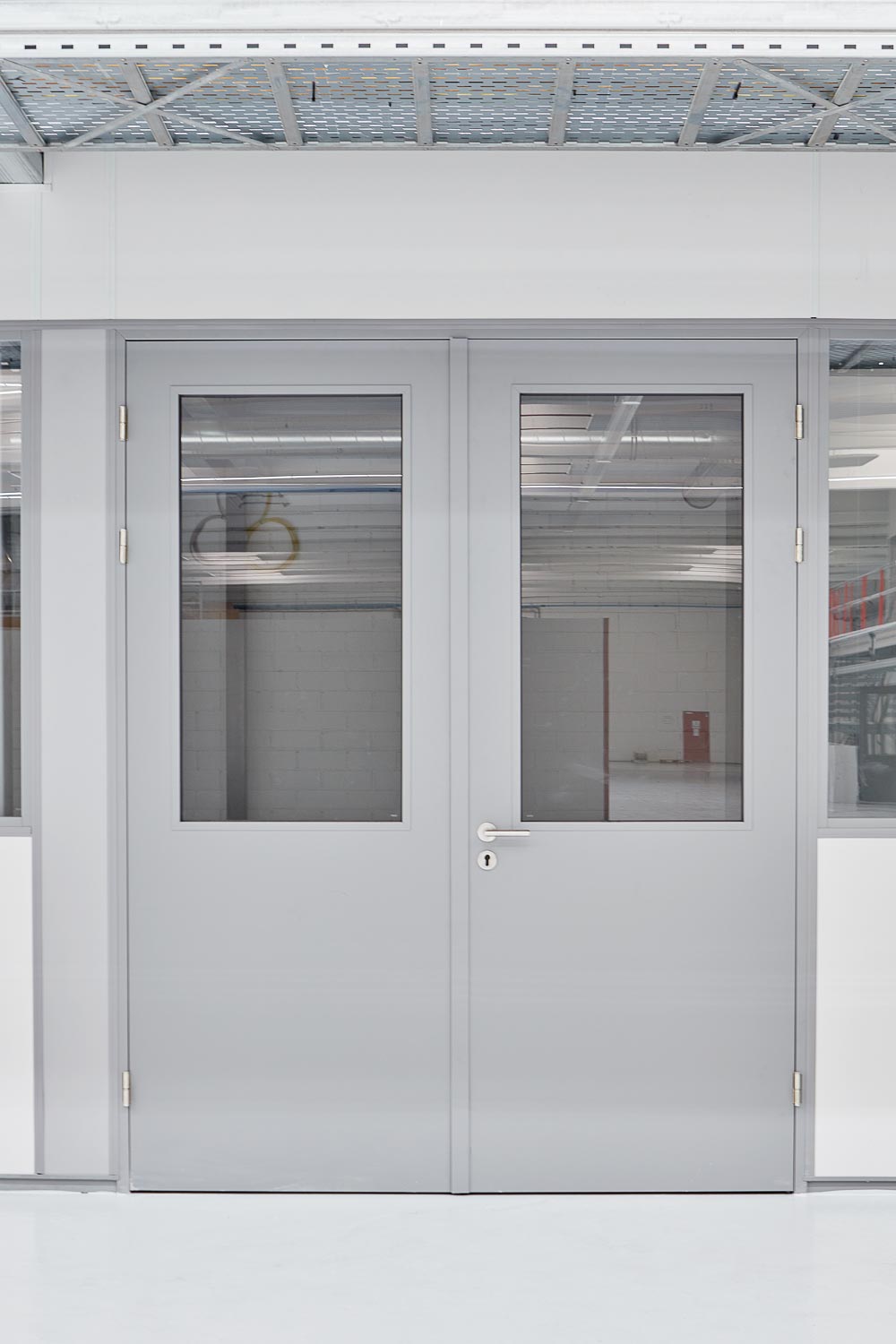 Hallenbüro