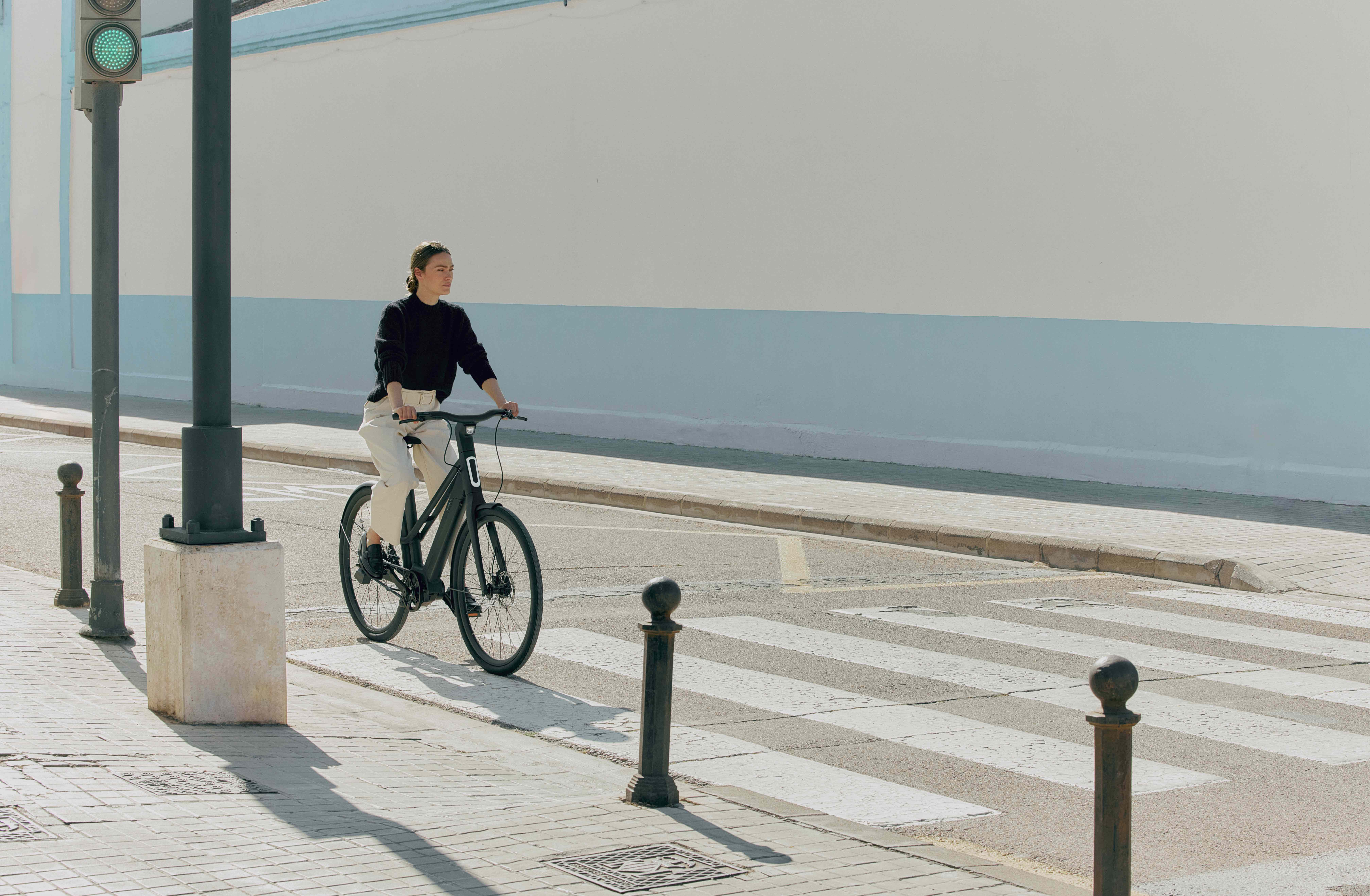 Veloretti ivy two black lifestyle FietsleaseHolland