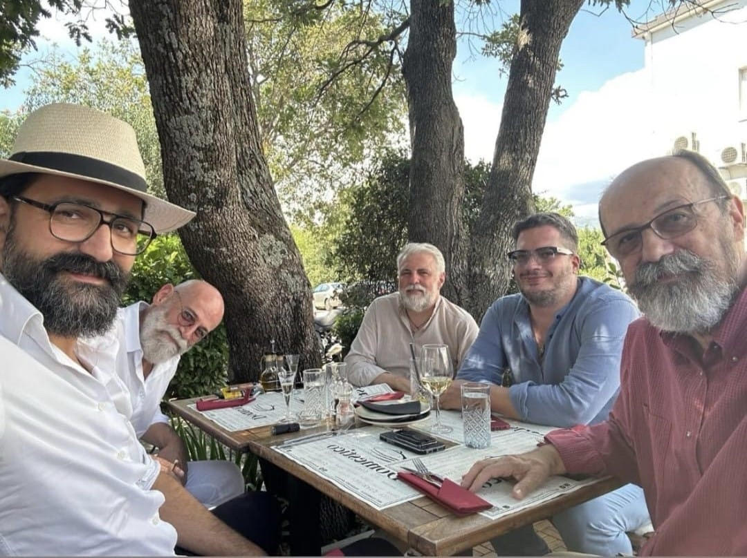 Ко је Владан Перишић?