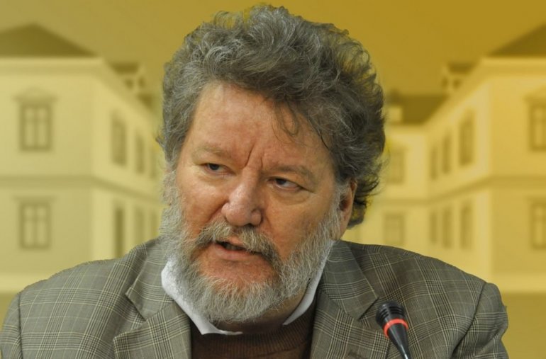 ИНТЕРВЈУ - ДР СЛОБОДАН АНТОНИЋ: Атлантисти нападају СПЦ јер јој народ верује, а они је не контролишу