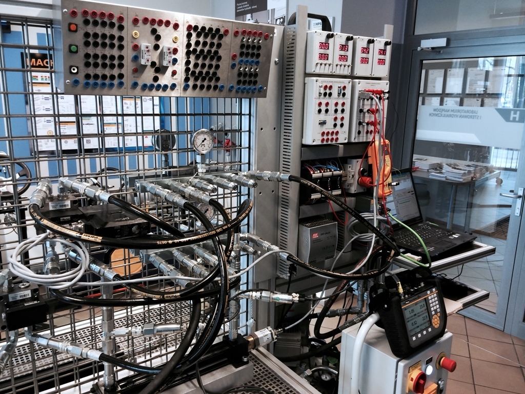 Technik mechatronik