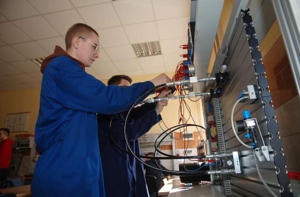 Technik mechatronik