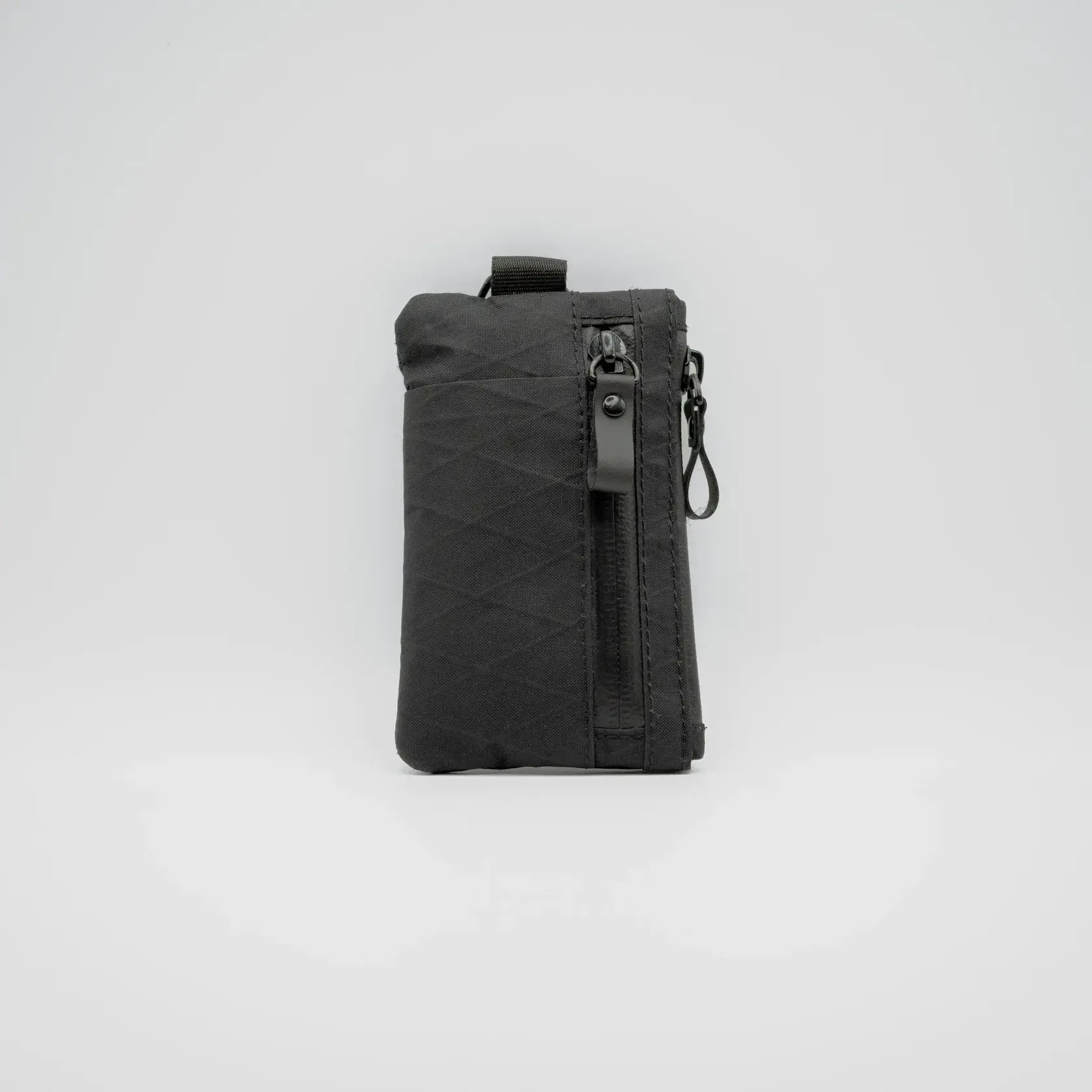 Alpaka Zip Pouch Pro 1