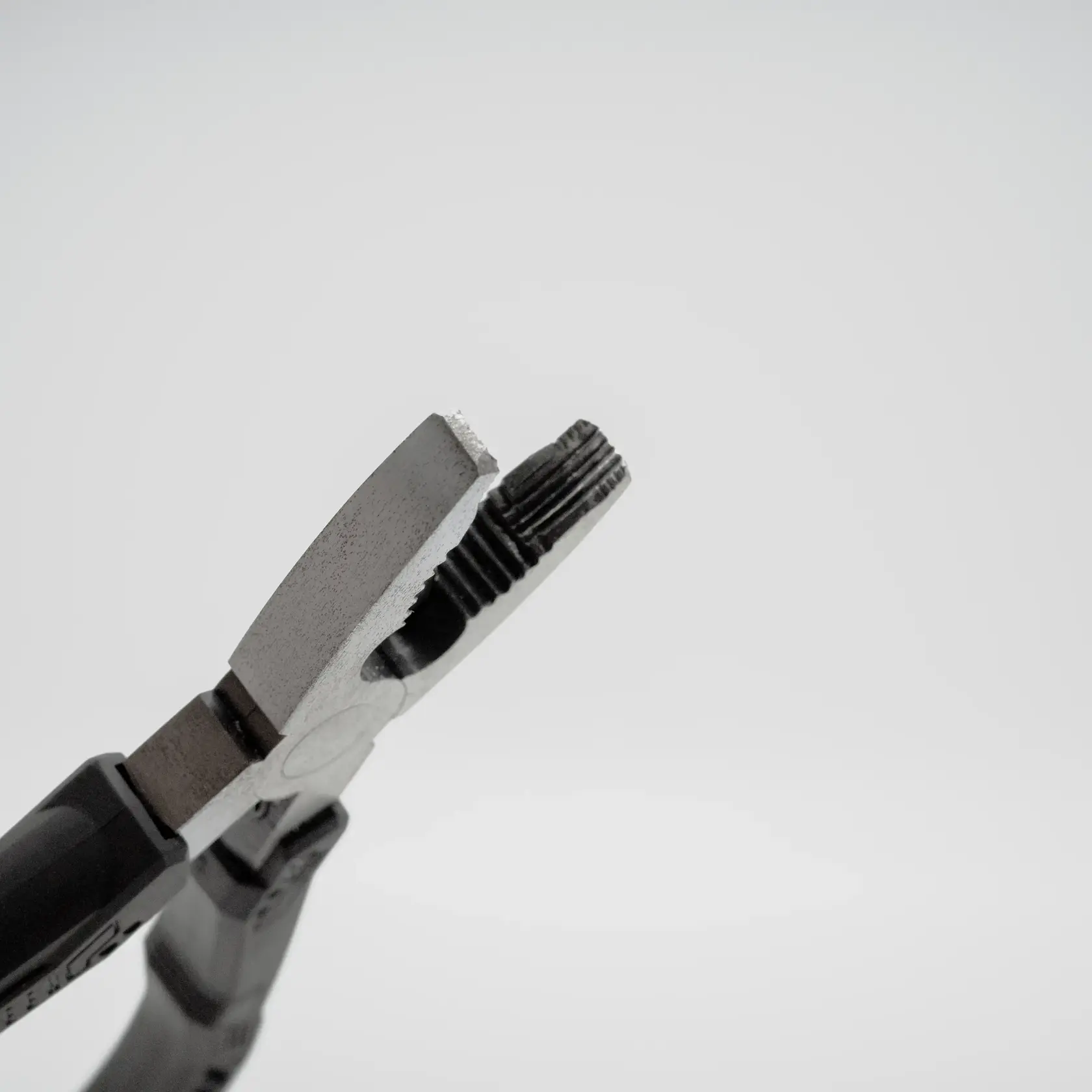 Engineer Neji-saurus screw pliers 4