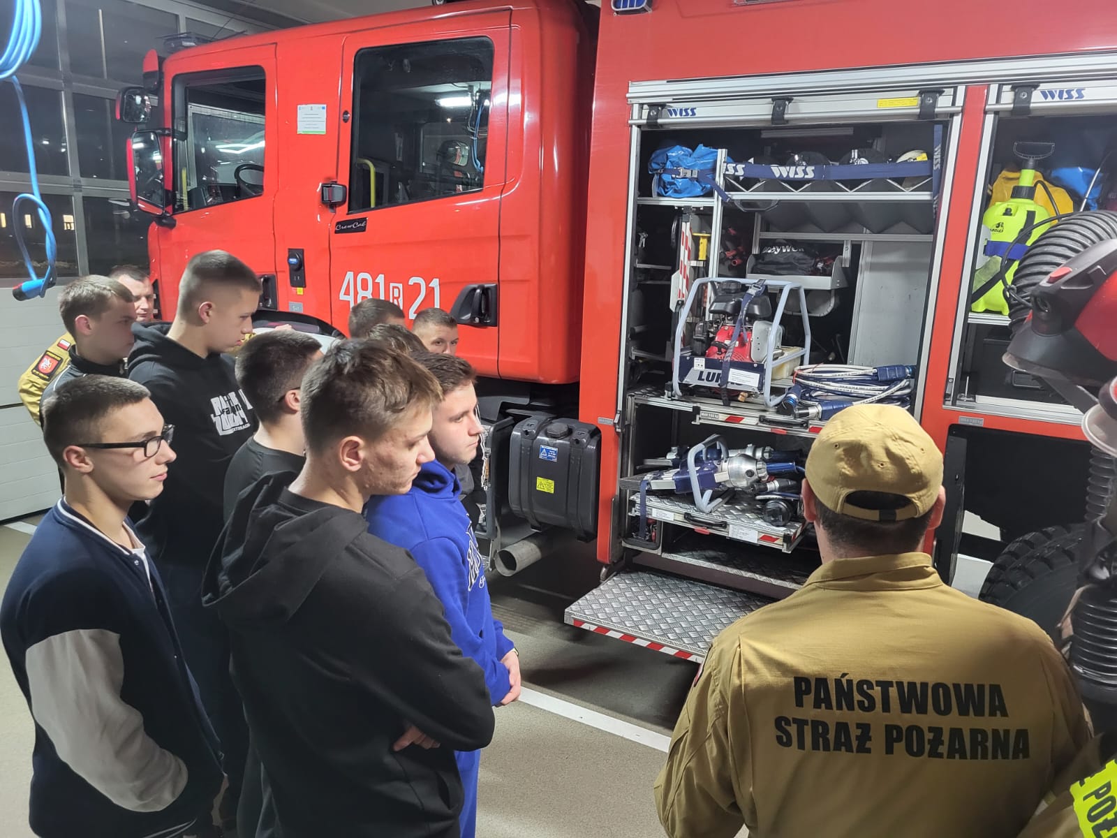 Wychowankowie MOW na warsztatach w Państwowej Straży Pożarnej w Lubaczowie