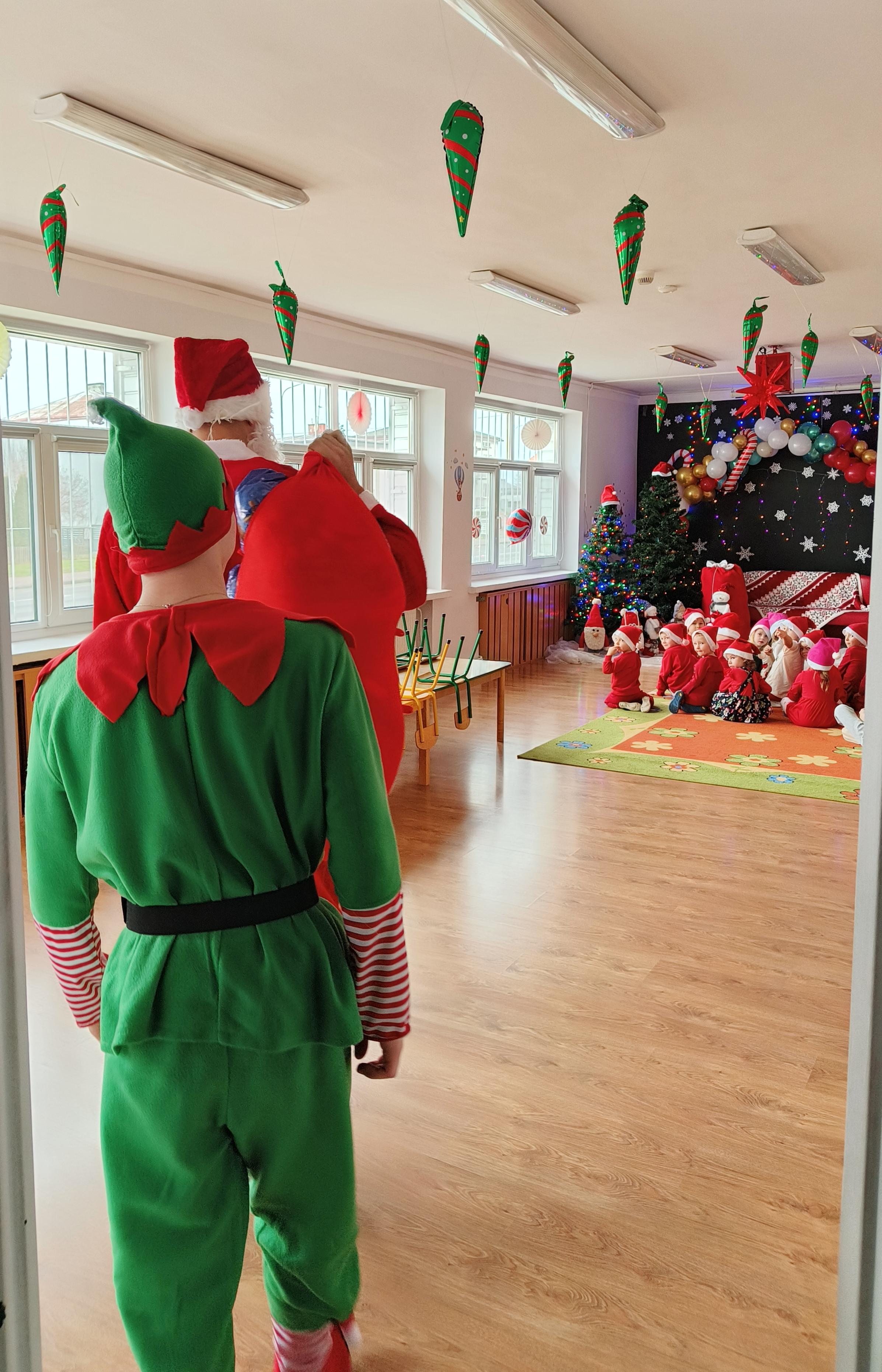 Mikołajki w przedszkol | 1000049510.jpg