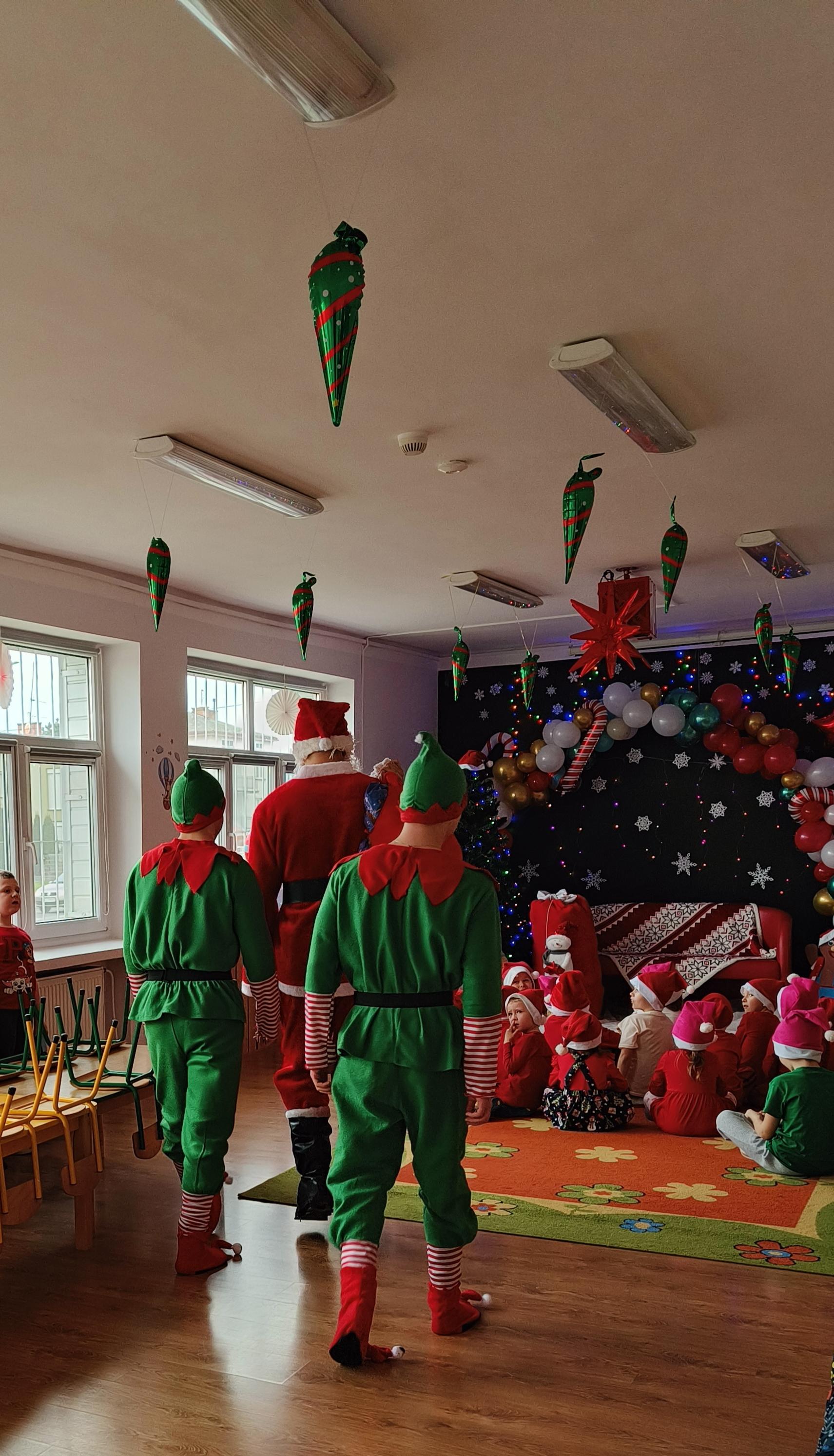 Mikołajki w przedszkol | 1000049511.jpg