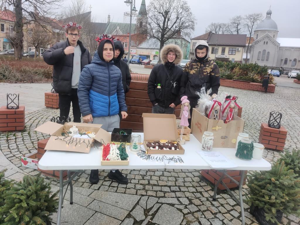 Kiermasz świąteczny  | IMG_20251206_095202.jpg