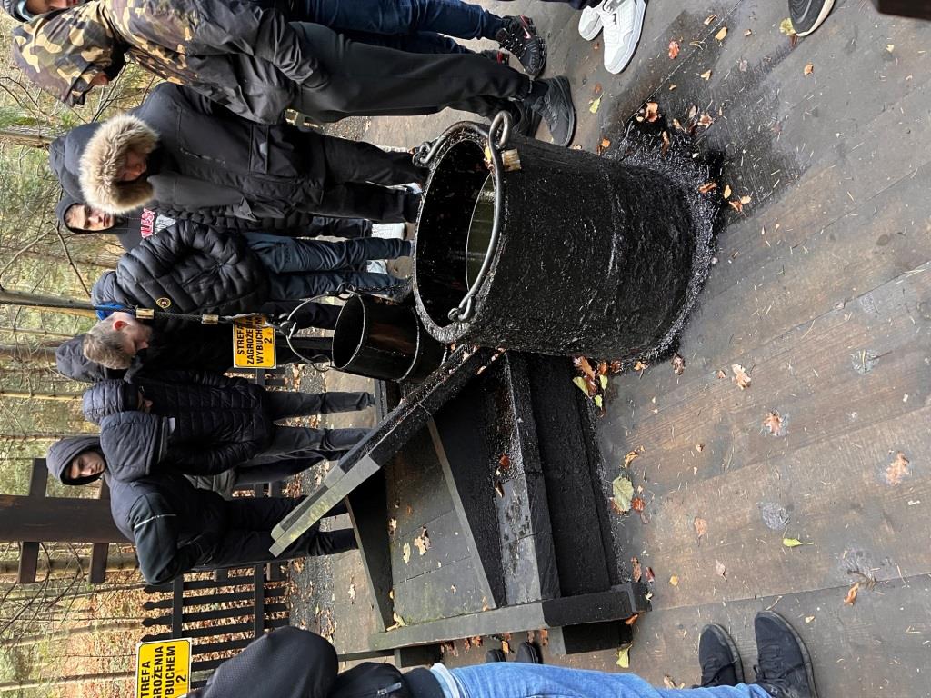 „Wyjście z kalsą” | IMG_2047.jpeg