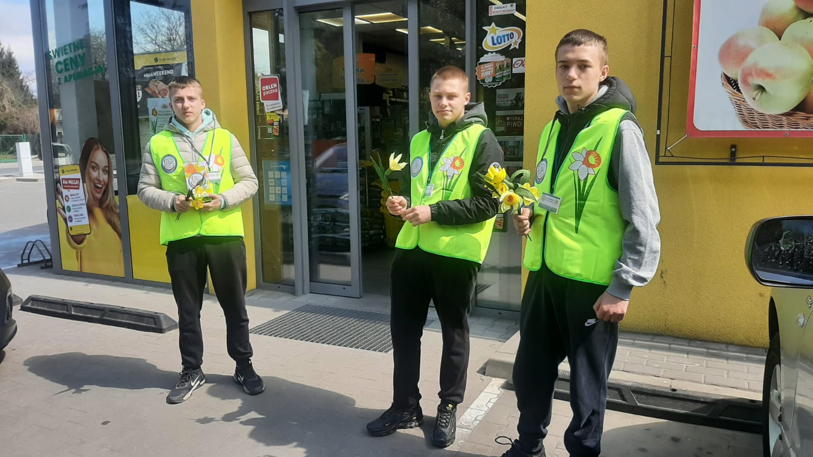 „Pomagamy, bo chcemy " | pro-nfoNsTBy.jpeg