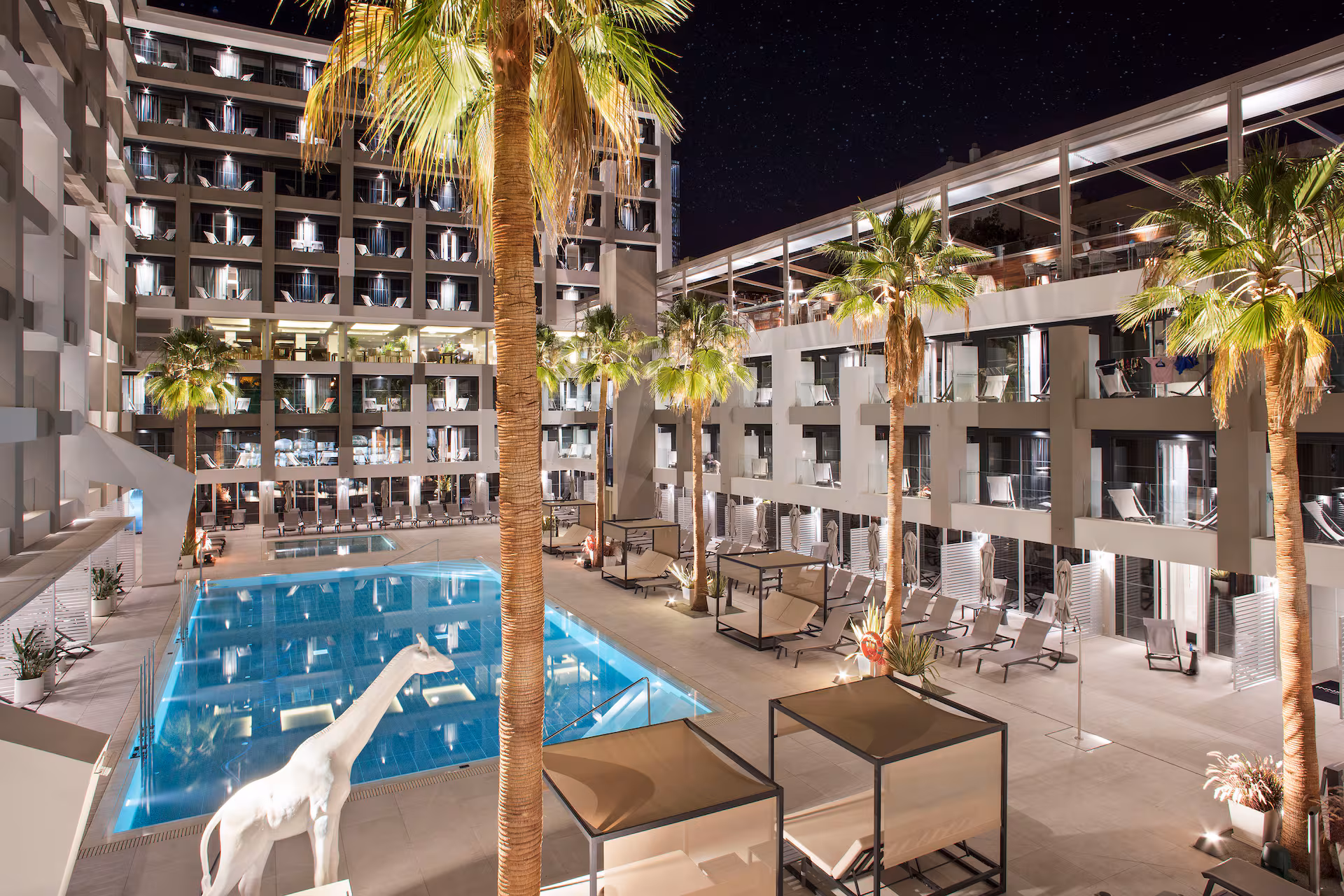 INNSiDE Palma Bosque — Modern Comfort Near the Marina
