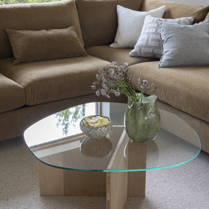 Lyon sofabord foran Elvira sofa