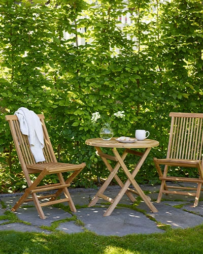 Cafesett og benker