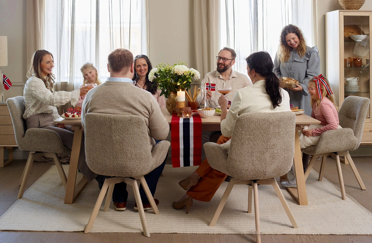 /spiseplass/bord/spisebord/tanum-spisebord-100x220-cm-400806