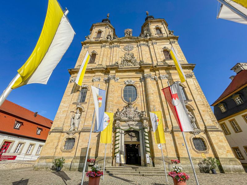 Titelbild: Ein Weg des Glaubens – die Wallfahrt aus Kastl zur Basilika Gößweinstein