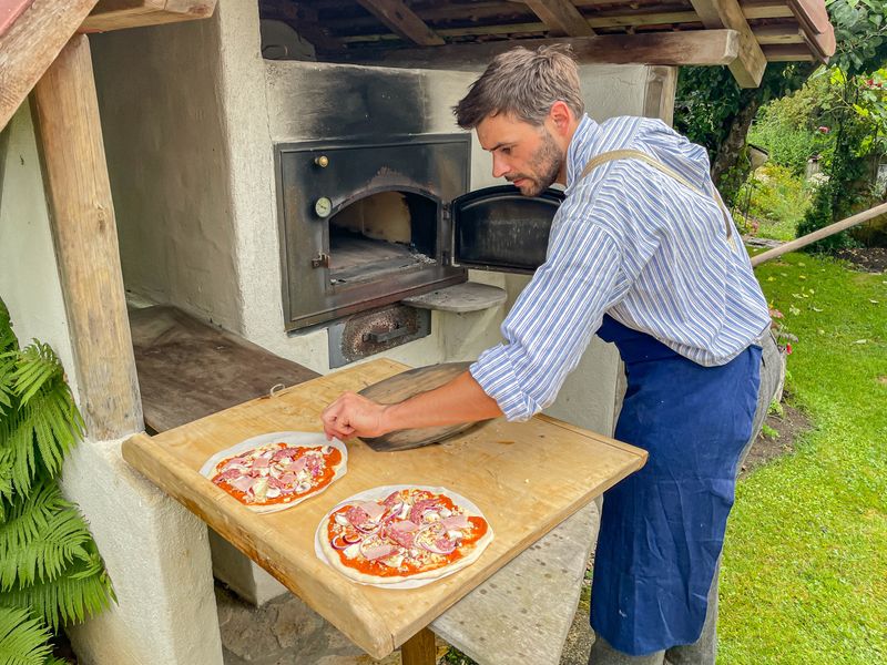 Ofenduft, Handwerk und Heimatliebe