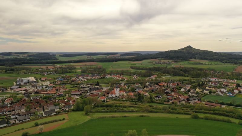 Titelbild: „Da Kulm loud nix einer, loud oba a nix assi …“